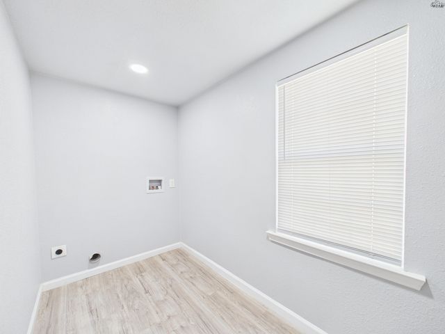 221 PENOBSCOT TRAIL, Henrietta, TX 76365