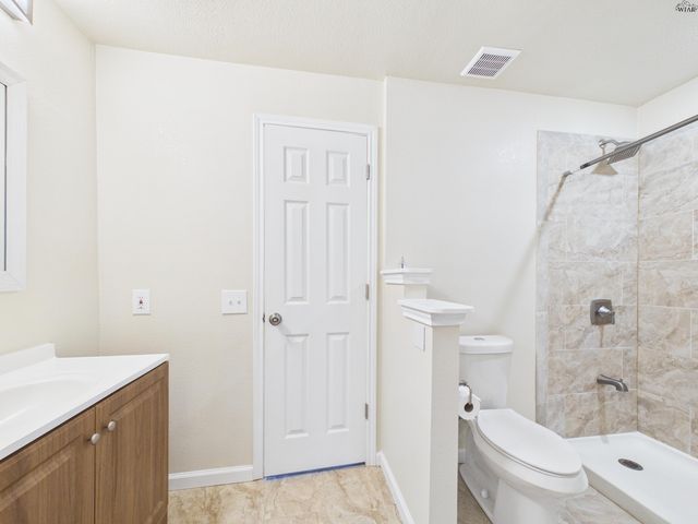 221 PENOBSCOT TRAIL, Henrietta, TX 76365