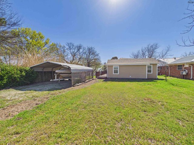 221 PENOBSCOT TRAIL, Henrietta, TX 76365