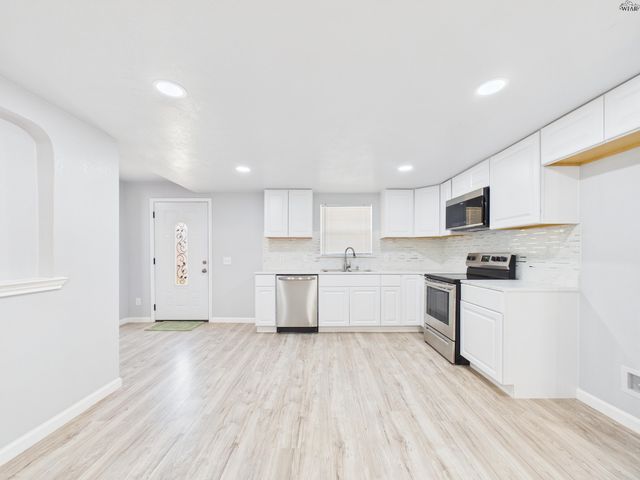 221 PENOBSCOT TRAIL, Henrietta, TX 76365