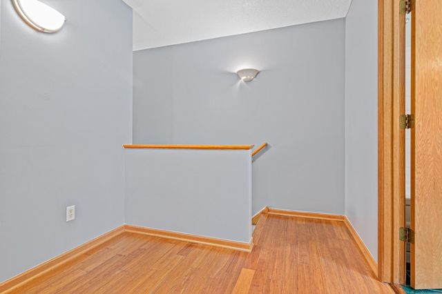 1108 Mackubin Street, Saint Paul, MN 55117