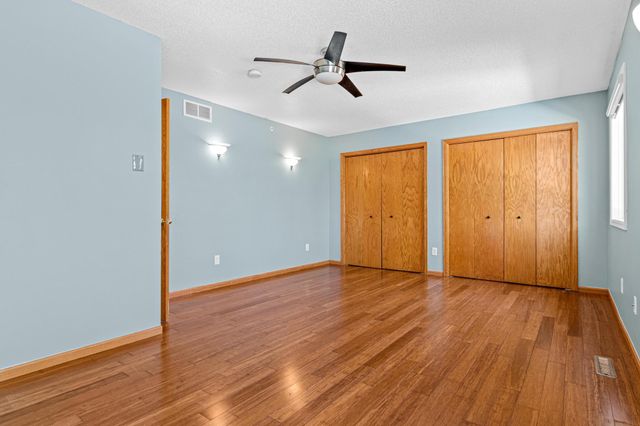 1108 Mackubin Street, Saint Paul, MN 55117