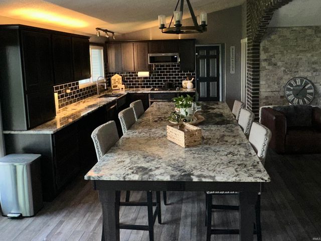 3417 W 850 N Road, Boswell, IN 47921