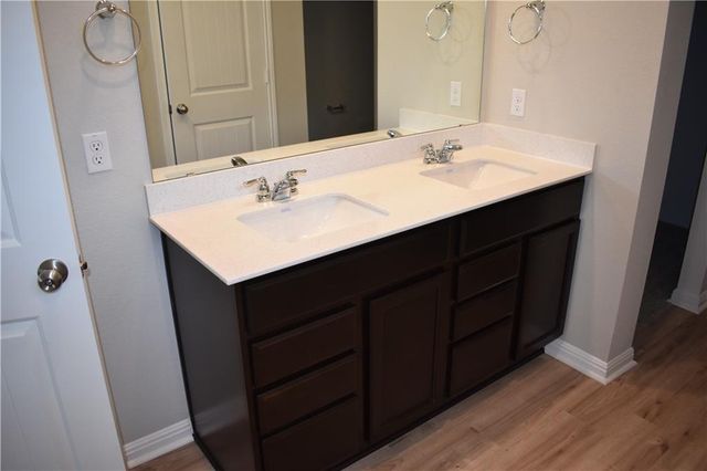 145 Arrowhead Vine ST, Leander, TX 78641