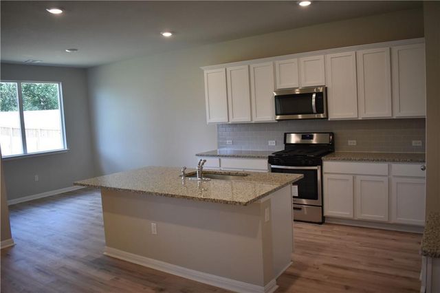 145 Arrowhead Vine ST, Leander, TX 78641