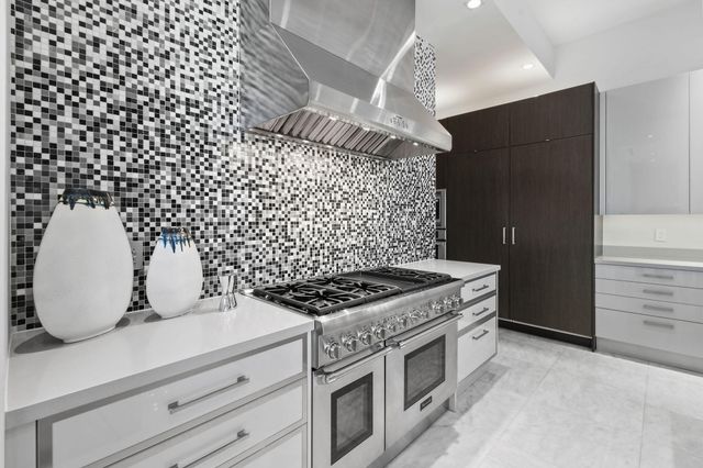 14630 Watermark Way, Palm Beach Gardens, FL 33410