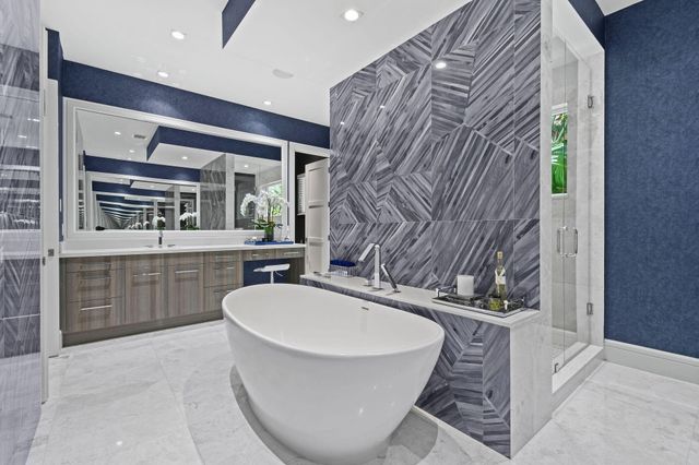 14630 Watermark Way, Palm Beach Gardens, FL 33410