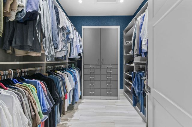 14630 Watermark Way, Palm Beach Gardens, FL 33410