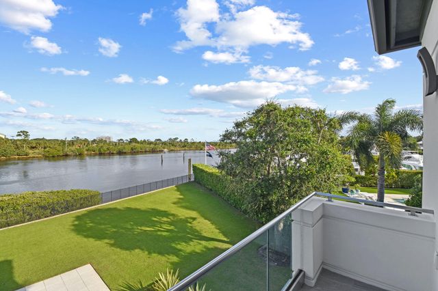 14630 Watermark Way, Palm Beach Gardens, FL 33410