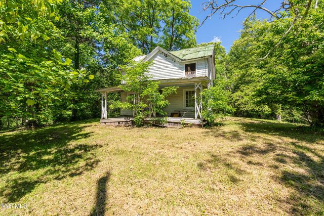 1050 Butcher Valley Road, Rogersville, TN 37857