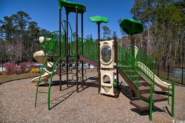 327 Simplicity Dr., Murrells Inlet, SC 29576