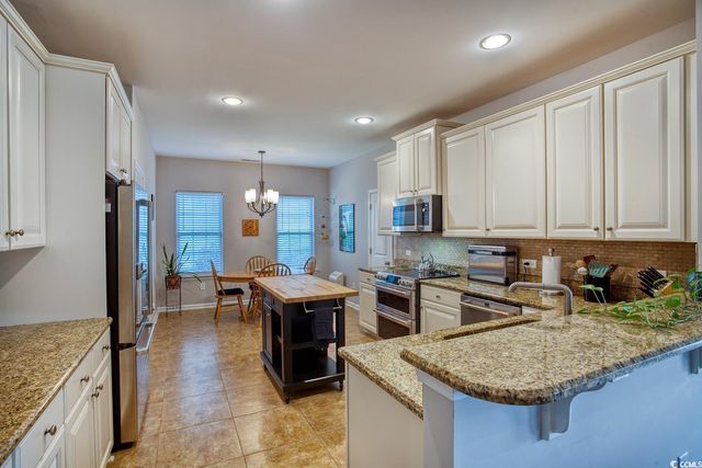 327 Simplicity Dr., Murrells Inlet, SC 29576