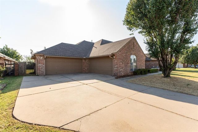 3212 Rockhampton Avenue, Oklahoma City, OK 73179