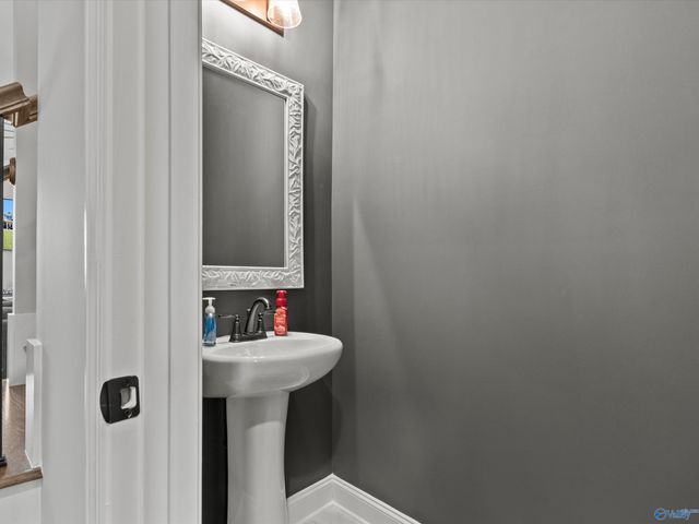 105 Brier View Drive, Meridianville, AL 35759