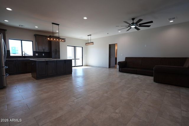 45589 SAN DOMINGO PEAK Trail, Morristown, AZ 85342