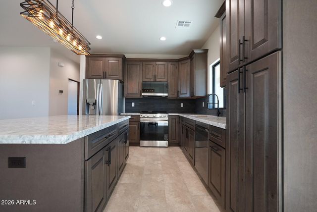 45589 SAN DOMINGO PEAK Trail, Morristown, AZ 85342