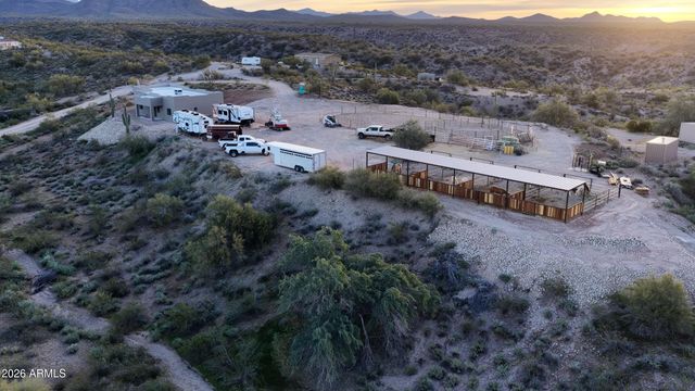 45589 SAN DOMINGO PEAK Trail, Morristown, AZ 85342