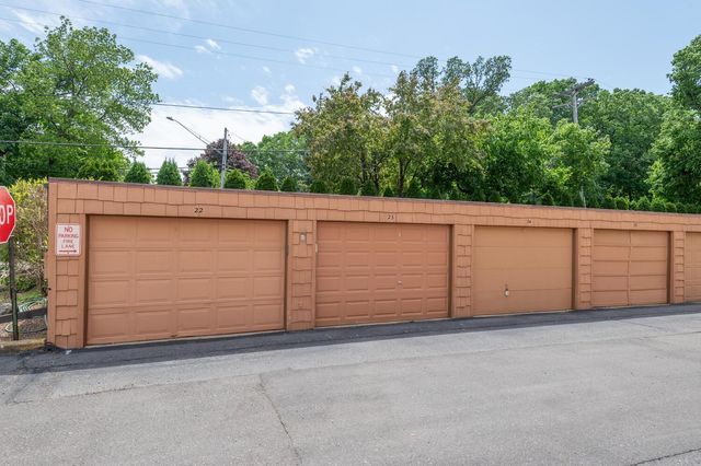 5430 Three Points Boulevard 131, Mound, MN 55364