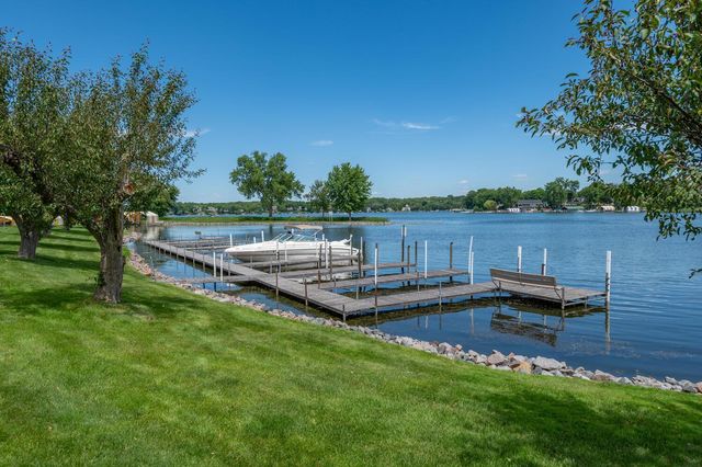 5430 Three Points Boulevard 131, Mound, MN 55364