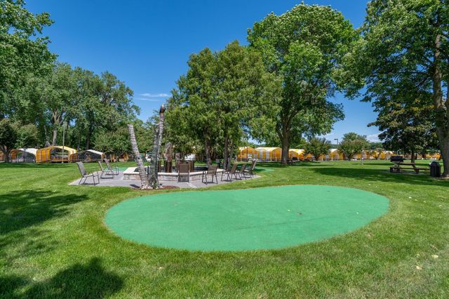 5430 Three Points Boulevard 131, Mound, MN 55364
