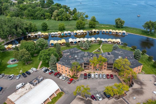 5430 Three Points Boulevard 131, Mound, MN 55364