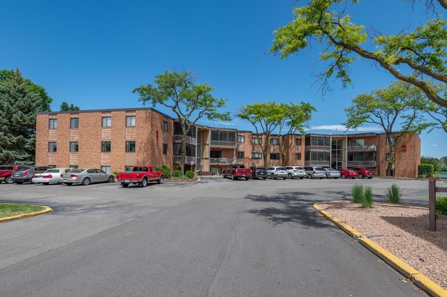 5430 Three Points Boulevard 131, Mound, MN 55364