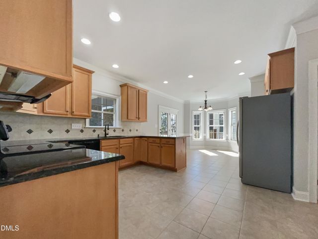 4007 Summerberry Drive, Fayetteville, NC 28306