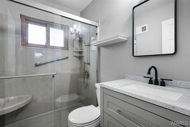 4253 Snelson Drive, St Louis, MO 63129