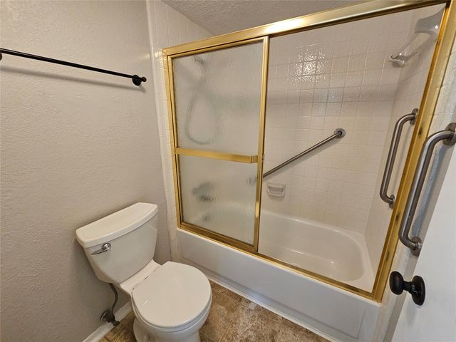 601 Harvest Hill Street, Lewisville, TX 75067