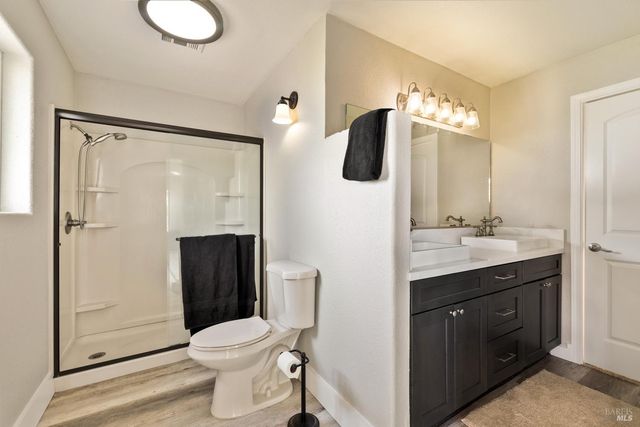 7413 English Hills Rd, Vacaville, CA 95688