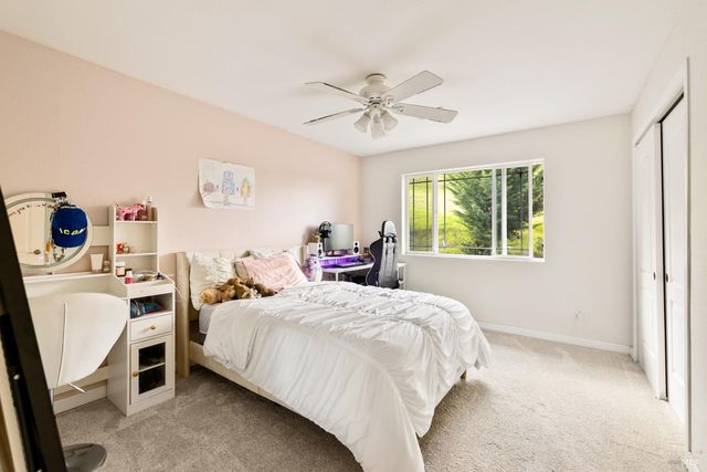 7413 English Hills Rd, Vacaville, CA 95688