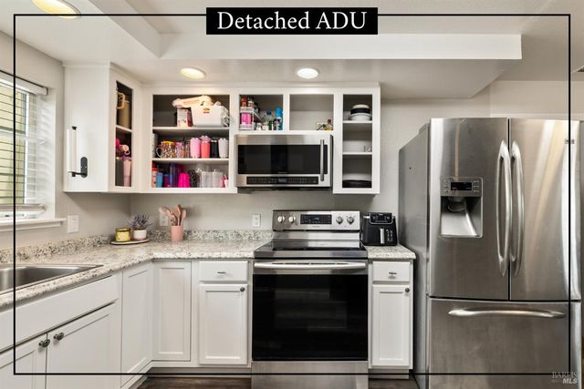 7413 English Hills Rd, Vacaville, CA 95688