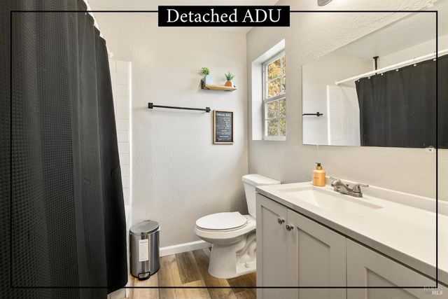 7413 English Hills Rd, Vacaville, CA 95688