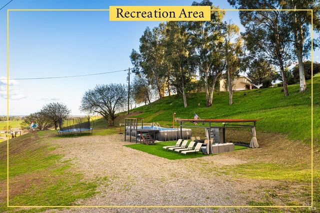 7413 English Hills Rd, Vacaville, CA 95688