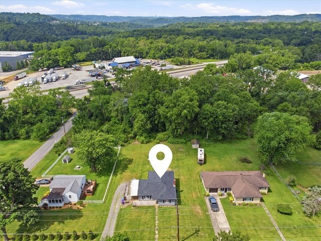 2017 Hulton ROAD, Verona, PA 15147