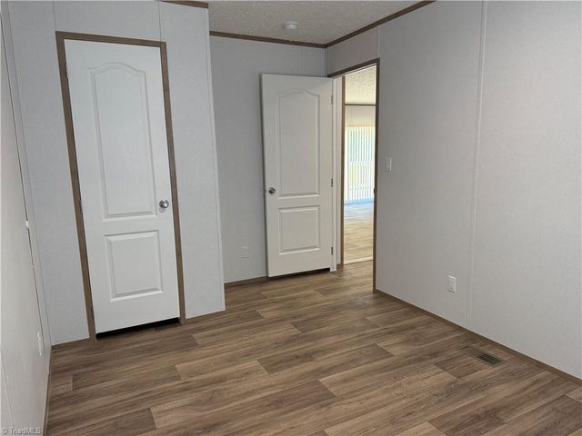 117 Harvick Lane, Lexington, NC 27292
