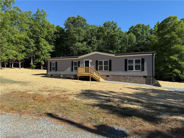 117 Harvick Lane, Lexington, NC 27292