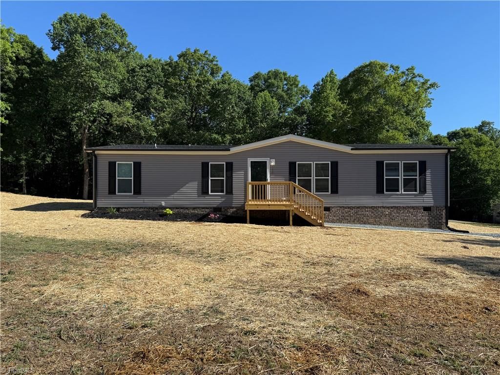 117 Harvick Lane, Lexington, NC 27292