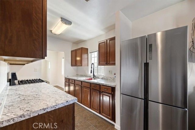 10779 Barlow, Lynwood, CA 90262