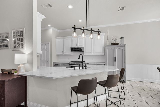 806 N Tejas Drive, Sanger, TX 76266