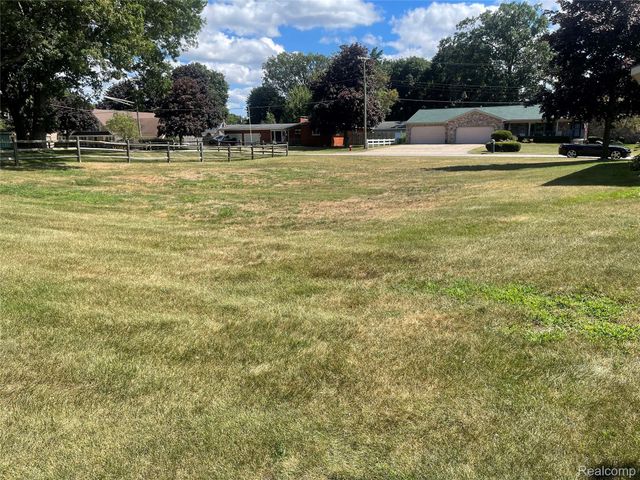 1150 Watson Drive, Fort Gratiot Charter Township, MI 48059