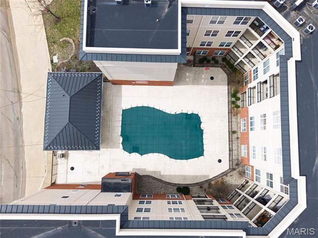 1251 Strassner Drive 2301, Brentwood, MO 63144