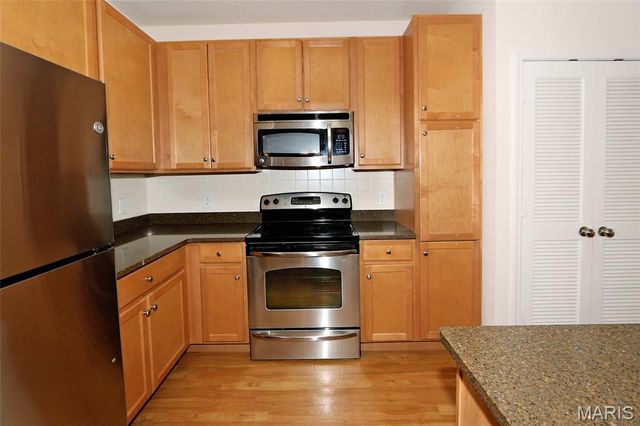 1251 Strassner Drive 2301, Brentwood, MO 63144