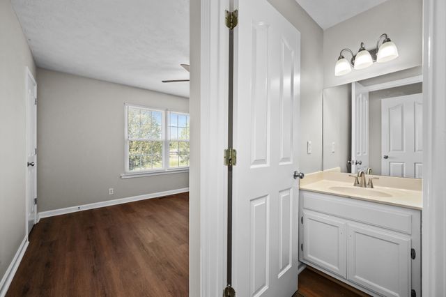 2426 Willowbrook Dr Apt C, Murfreesboro, TN 37130