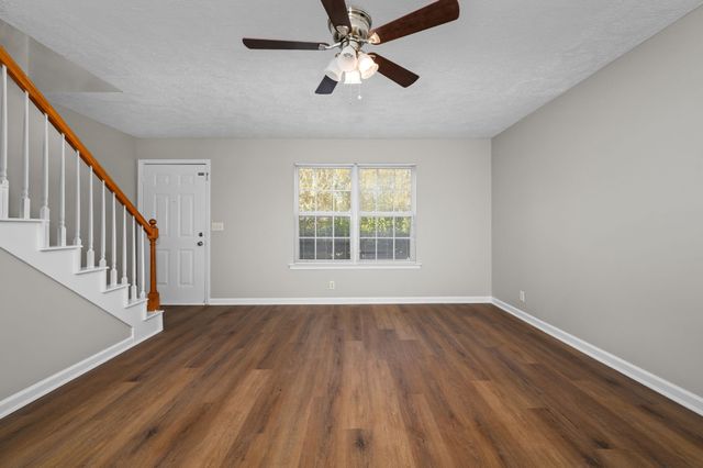 2426 Willowbrook Dr Apt C, Murfreesboro, TN 37130