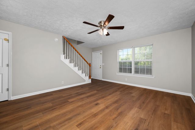2426 Willowbrook Dr Apt C, Murfreesboro, TN 37130