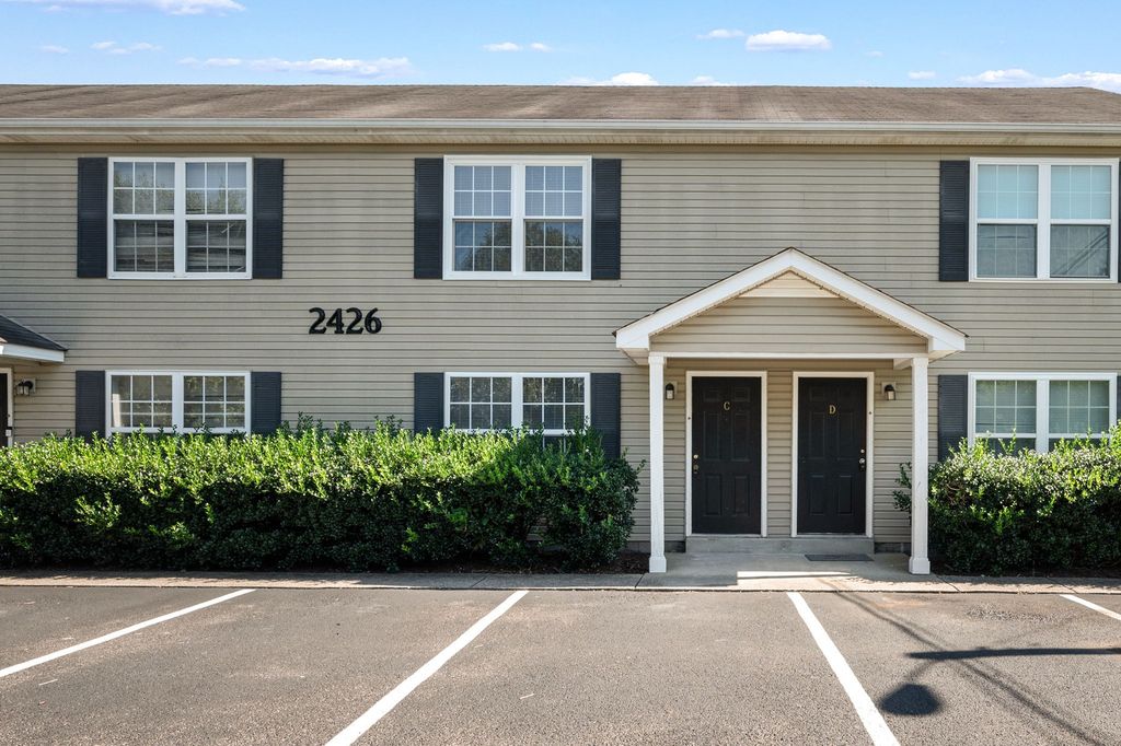 2426 Willowbrook Dr Apt C, Murfreesboro, TN 37130