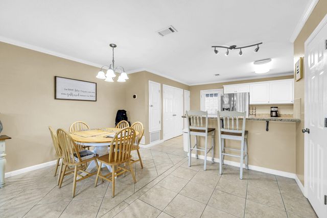 241 Ellis Road 36, Miramar Beach, FL 32550