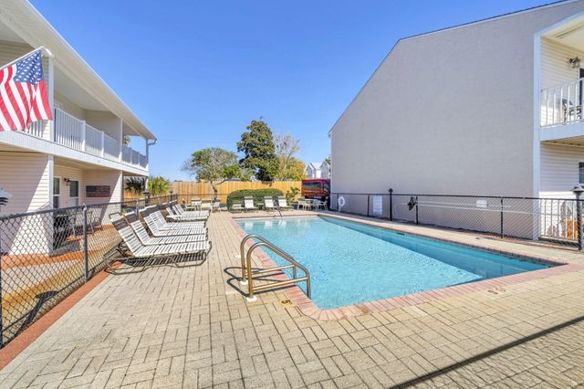 241 Ellis Road 36, Miramar Beach, FL 32550