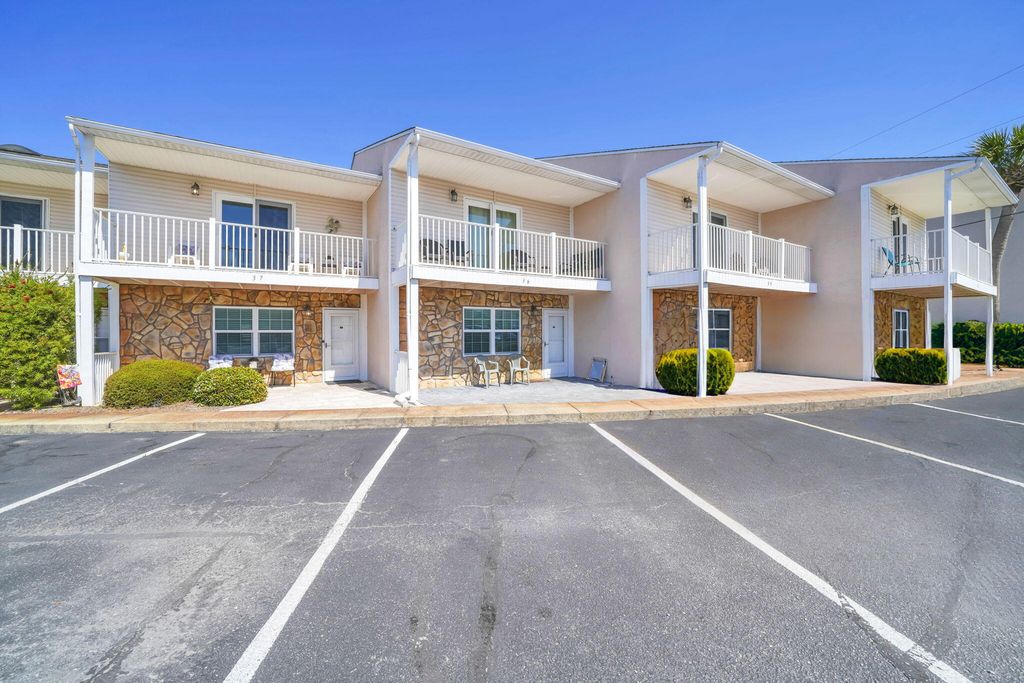 241 Ellis Road 36, Miramar Beach, FL 32550